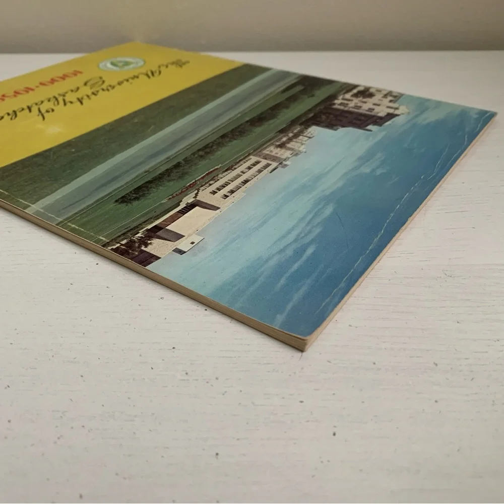 Vintage University of Saskatchewan 1909-1959 50th Anniversary Booklet - Picture 12 of 15